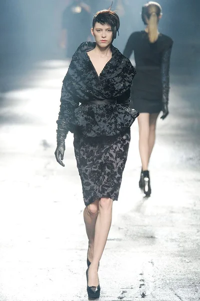 Look 43